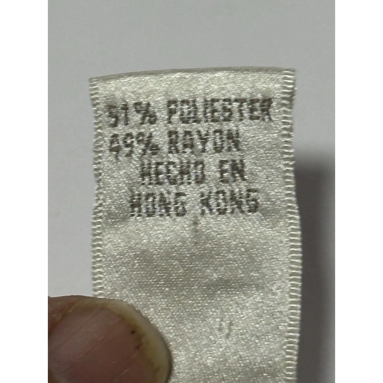 Elegant Jones New York women's short sleeve top, size M - Image 5