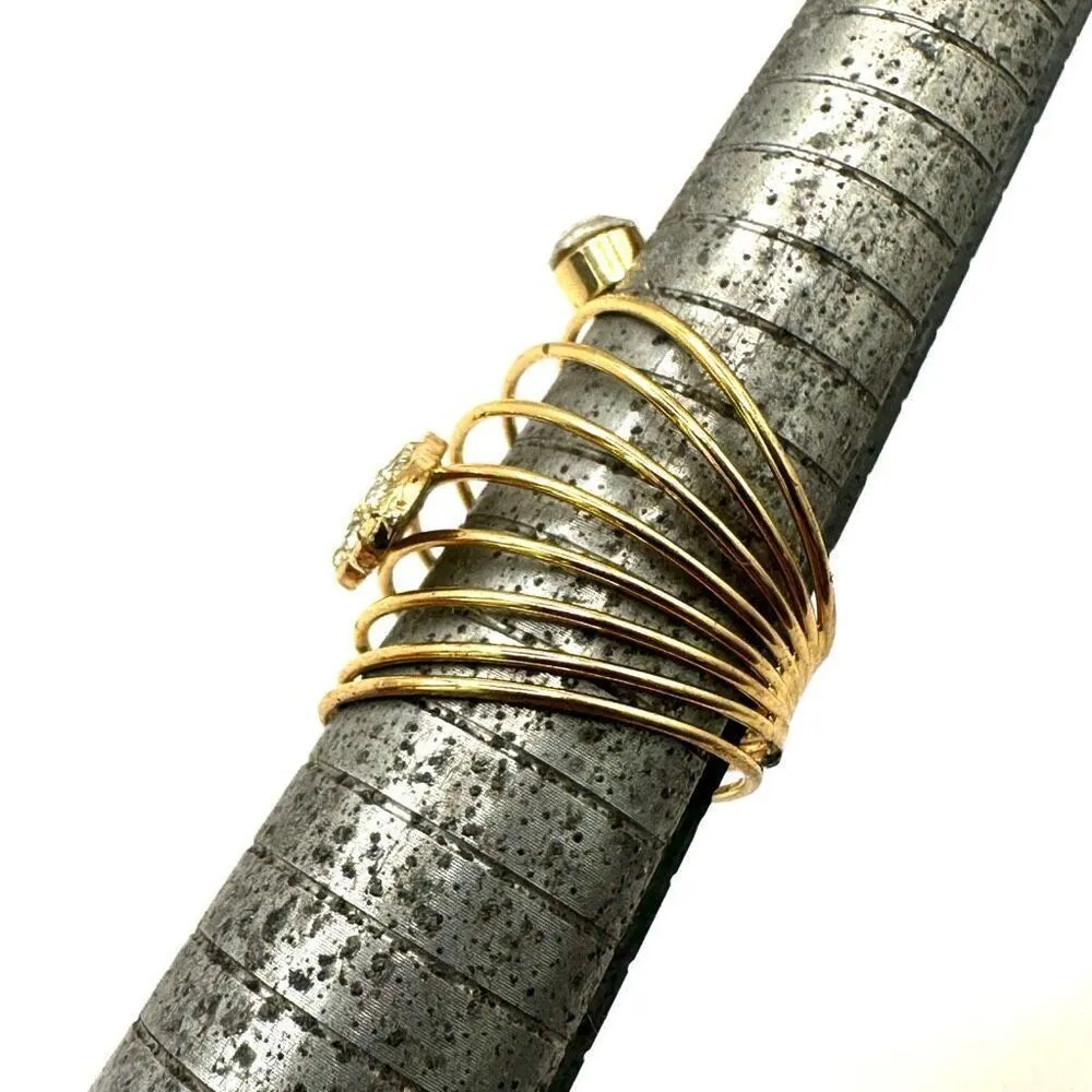 Gold tone rhinestone heart statement ring - Image 6