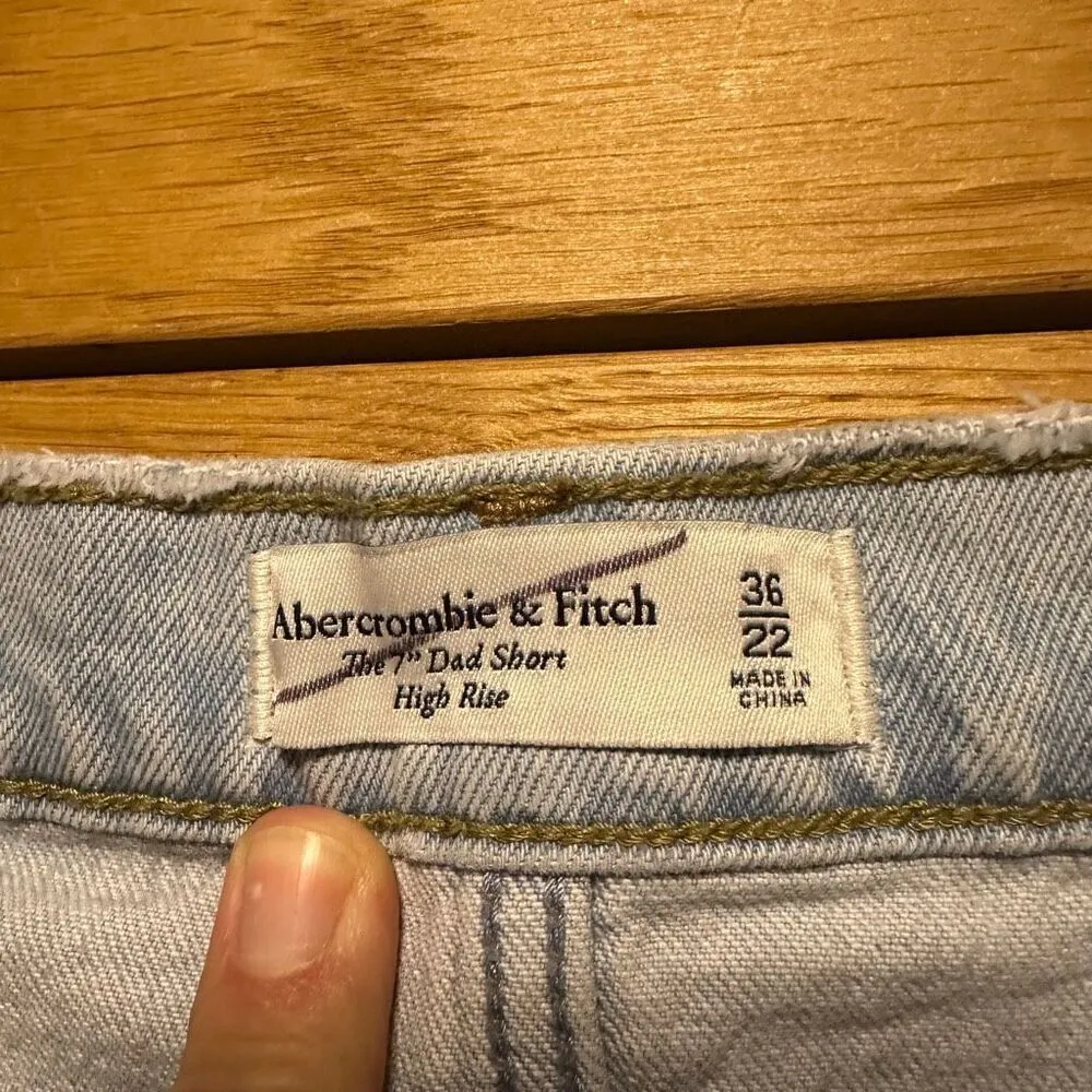 Abercrombie 7” dad short high rise 36/22 - Image 5