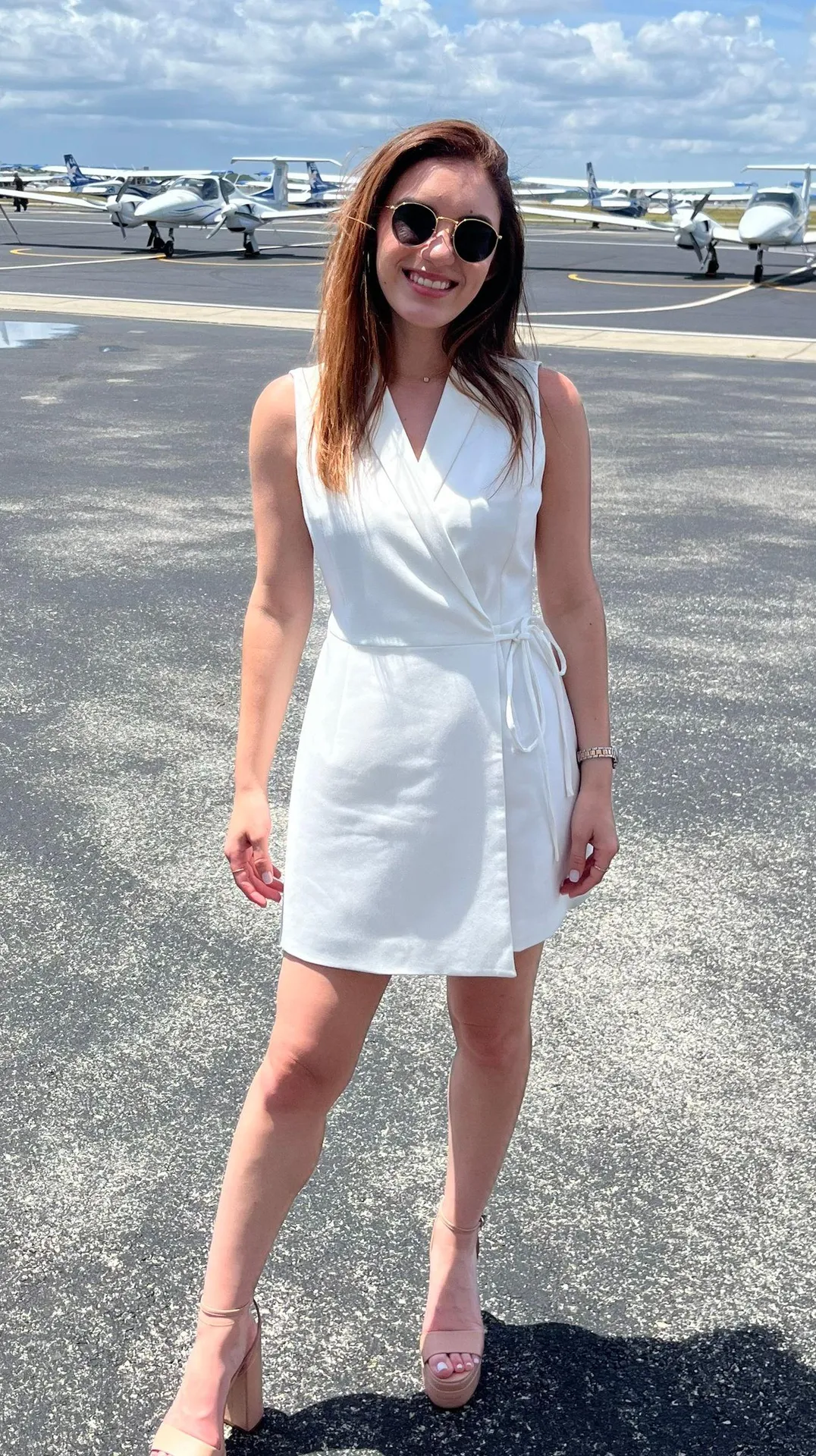 Abercrombie White vest Dress - Image 3
