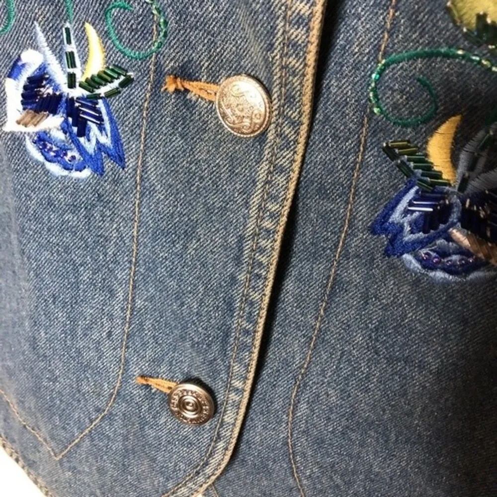 Carole Little Denim Jean Vest Blue Embroidered Appliqué Flowers Size 20W - Image 6