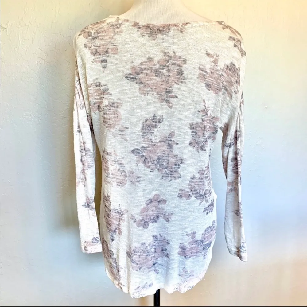 Bar III Floral Print Long Sleeve Scoop Neck Top M - Image 2
