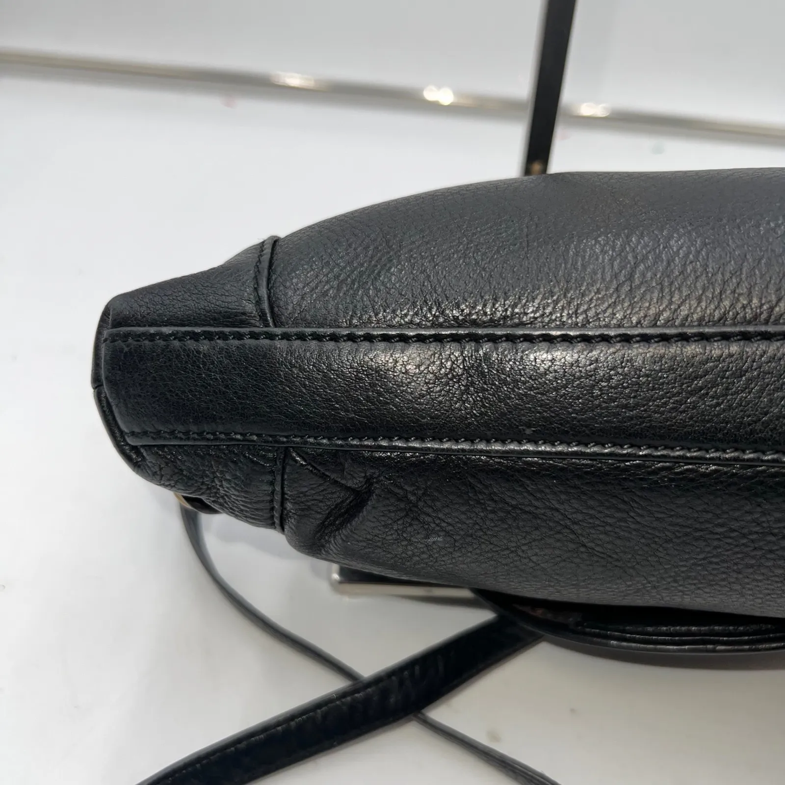 B Makowsky Black Leather Crossbody Bag Gold Hardware Leopard Print Lining - Image 9