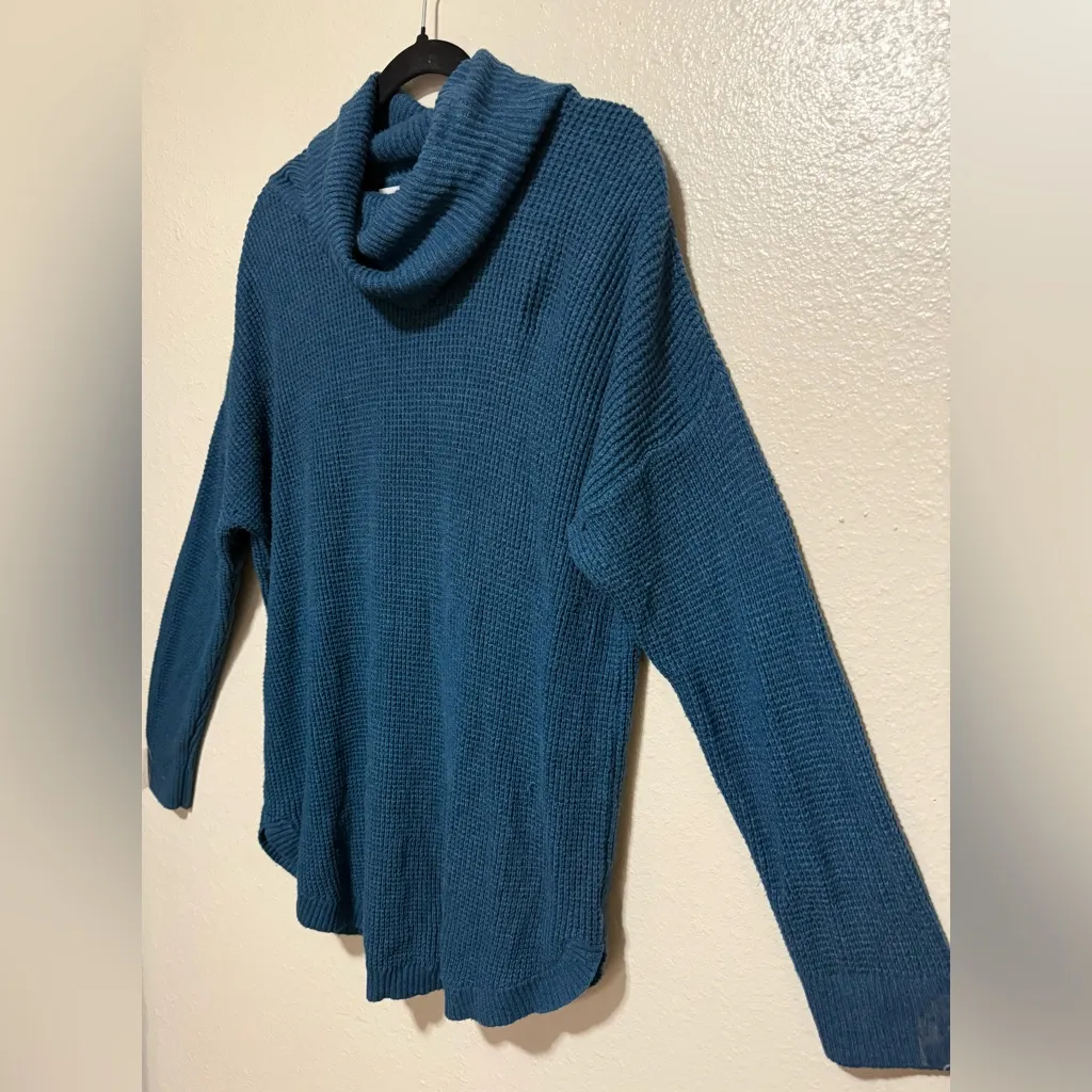 Old Navy Teal Blue Textured Mock Neck Cowl Women's Sweater | Shirt - Image 2