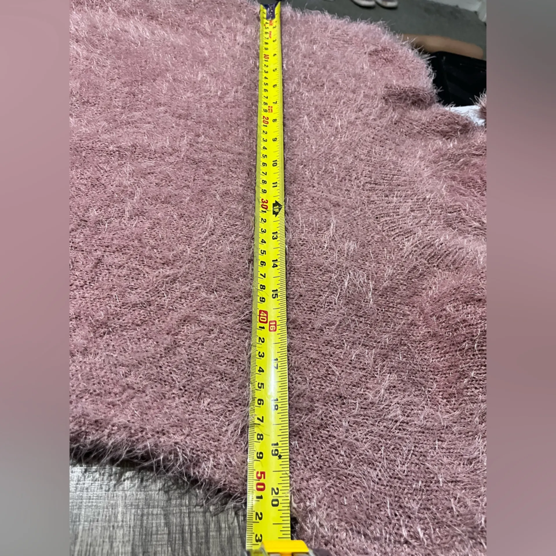 PINK ROSE Turtleneck Fuzzy Sweater
Size M - Image 4