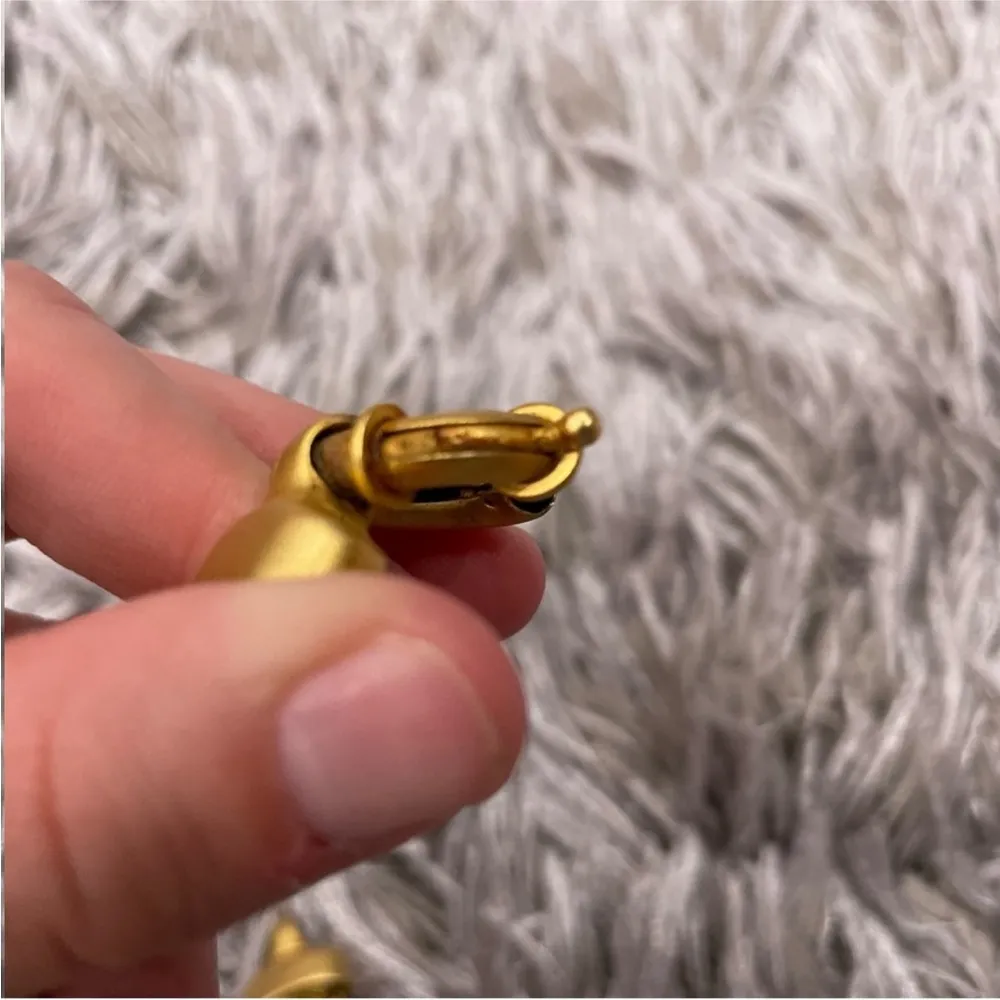 Eastman Quartz Gold Chain Wristband Watch - Image 4