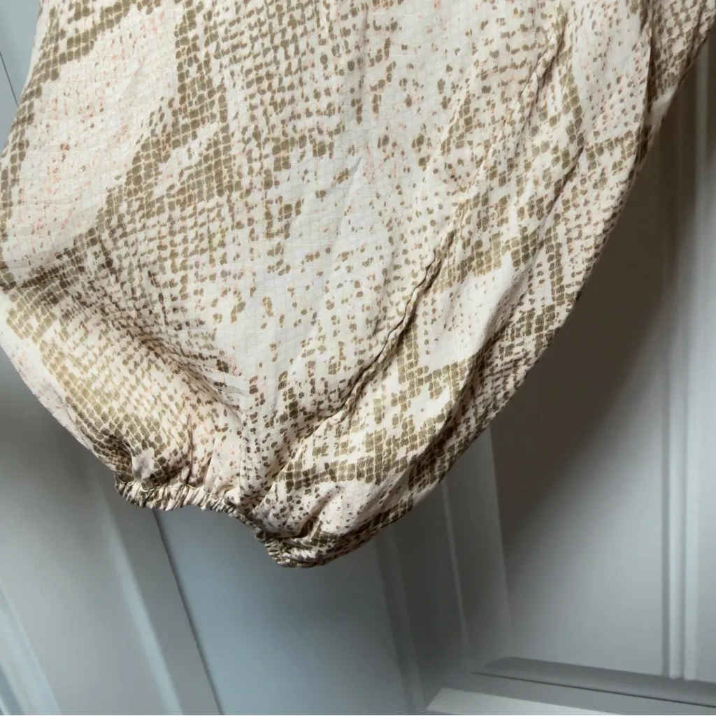 Current Air Los Angeles XS Snake Print Balloon Sleeve Peasant Blouse Ruffled Top - Image 6