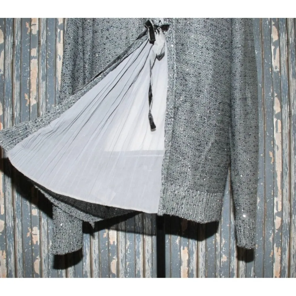 Time And Tru Ladies XL 16 18 Gray Sequin Sweater Adorable Detailed Back Winter P - Image 7