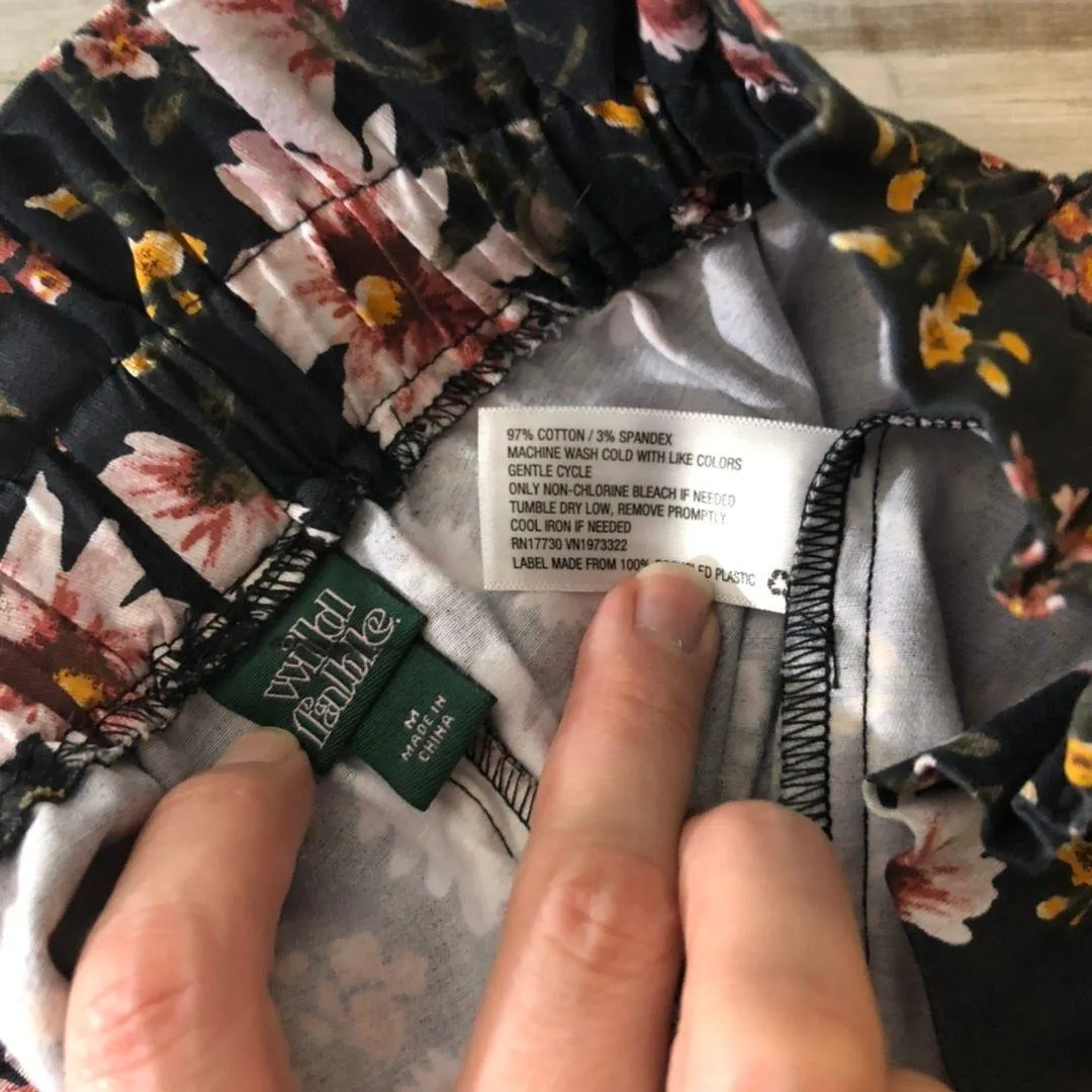 NWT Gray Pink Floral Paperbag Fit Flare Shorts New - Image 10