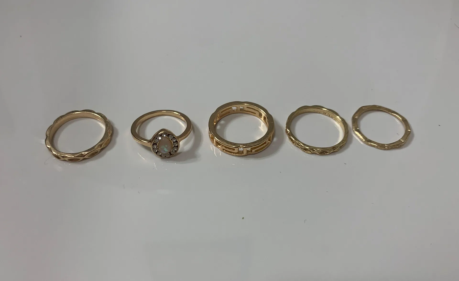 5 Piece Gold Ring Set - Image 2