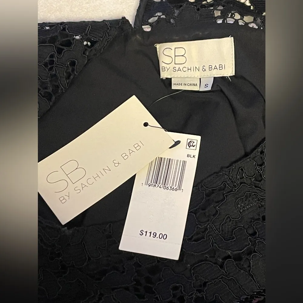 SB by Sachin & Babi Black & Silver Sequin Striped Pattern & Lace Knit Top Size S - Image 6