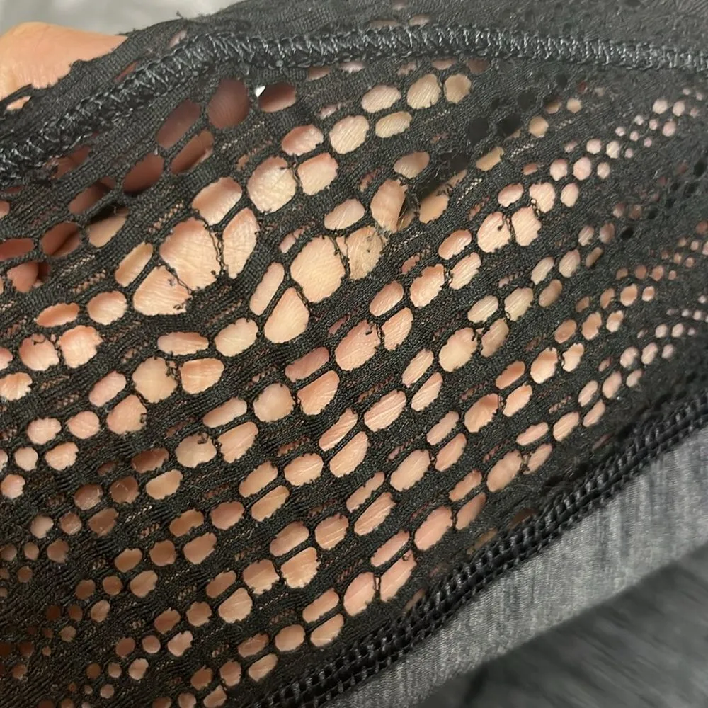 Lululemon Athletica Heather Black Scoop Neck Long Sleeve Lace Panel Shirt-Size 6 - Image 13