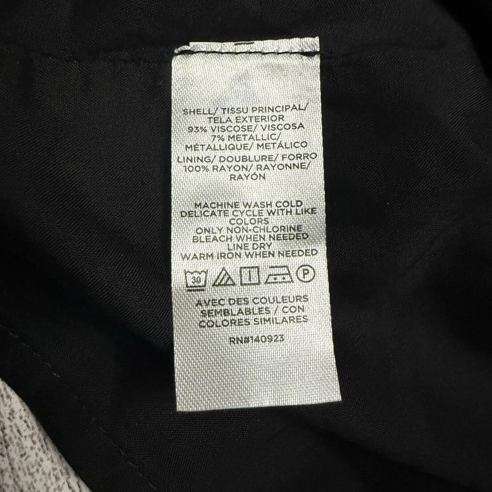 LOFT Shimmer Metallic Polka Dot Ruffle Sleeveless Top Women’s Size Petite‎ Large - Image 8