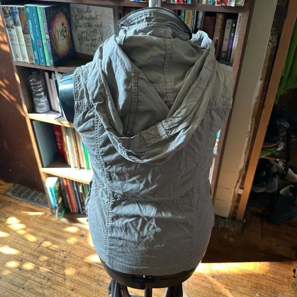 J Crew Classic twill chino drawstring waist S basic vest Gray - Image 2