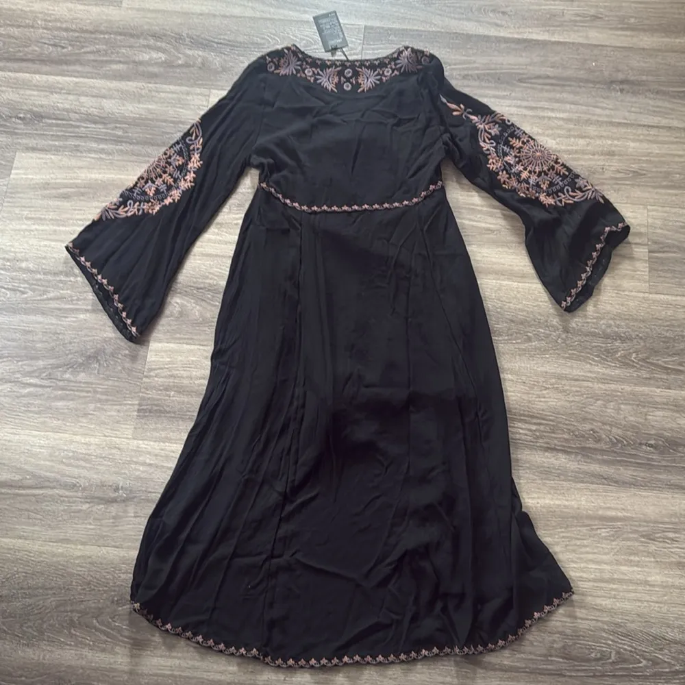 Black Long Sleeve Bell Sundress with Embellished  Boho Embroidered Hi lo Dress - Image 2