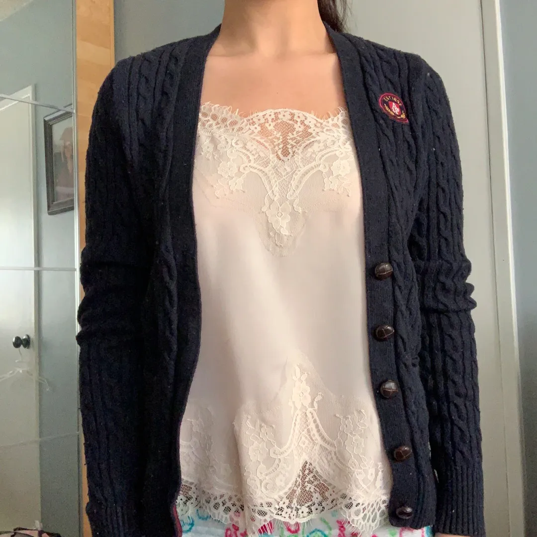 Abercrombie Cable Knit Crest Cardigan - Image 2
