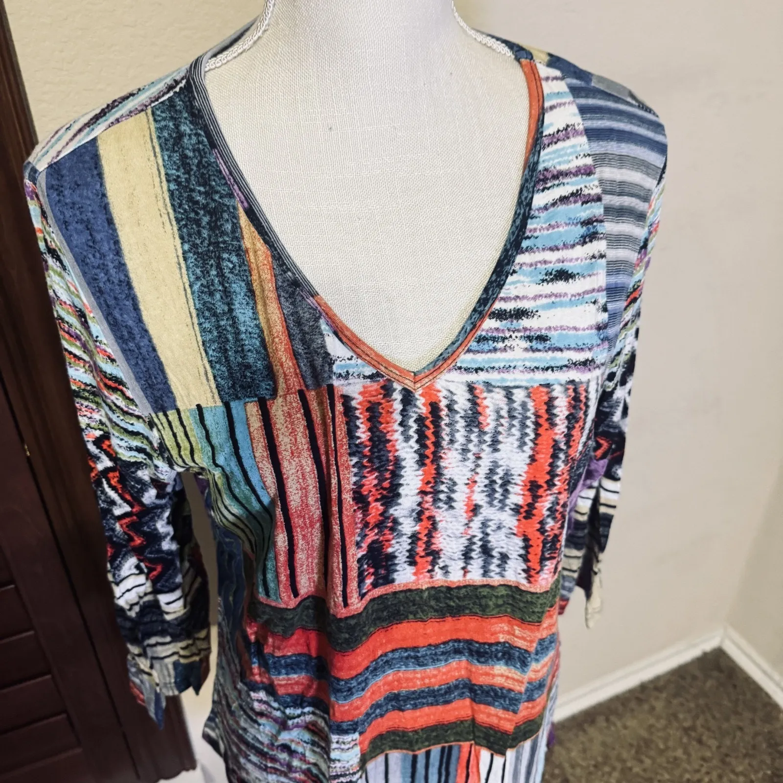 Parsley & Sage Tunic Top sz L Art to Wear Colorful Knit Assymetrical Hem Blouse Purple Size L - Image 2