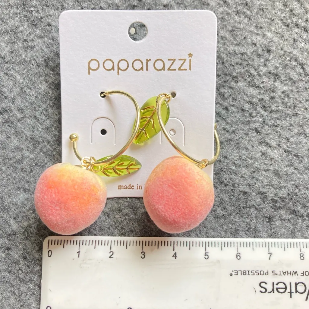 Pink Fuzzy Peach Earrings with‎ Green Leaf Charm – Cute Fruit Hoop Jewelry new - Image 3
