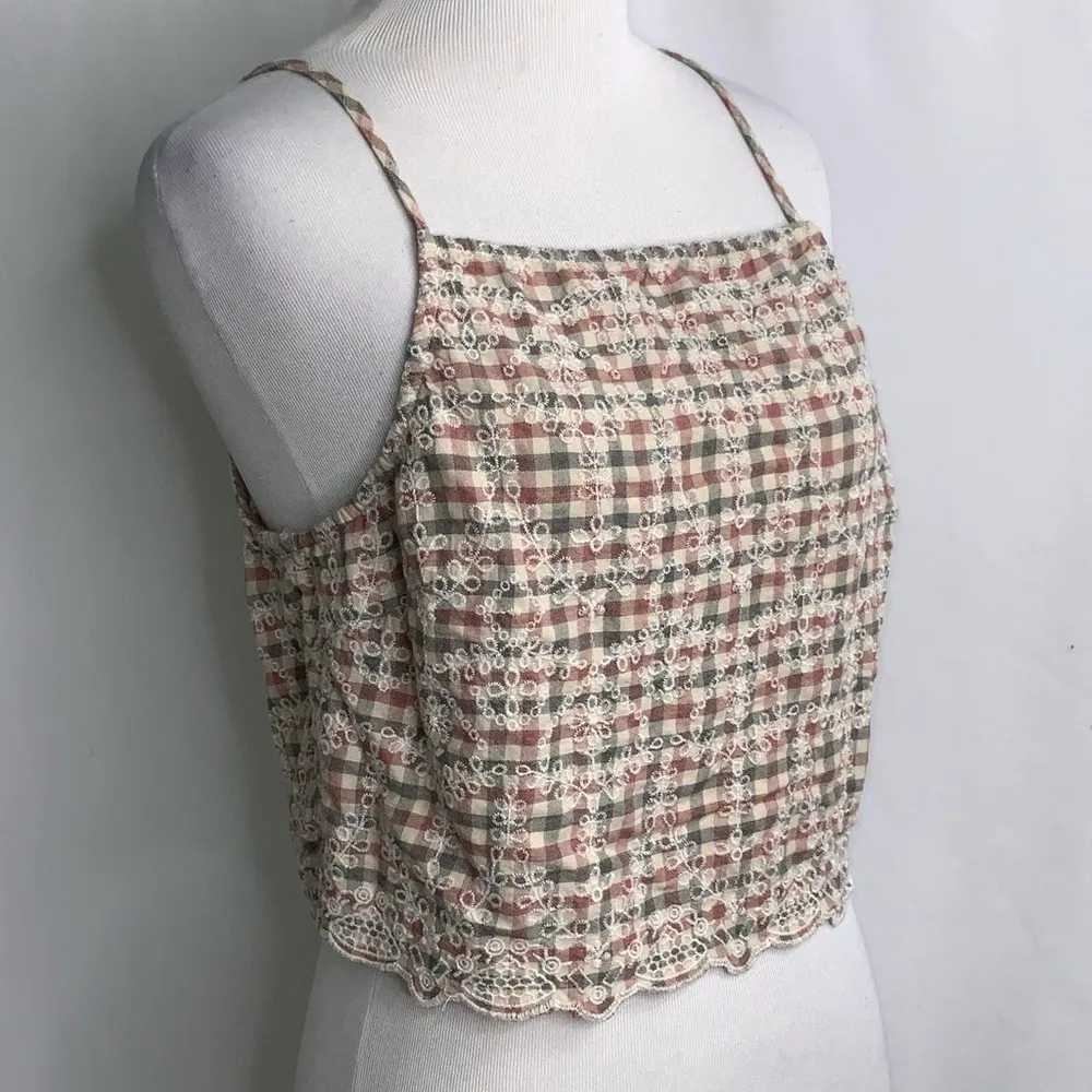 American Eagle Gray & Red Checkered Cropped Spaghetti Strap Tank Top L - Image 5
