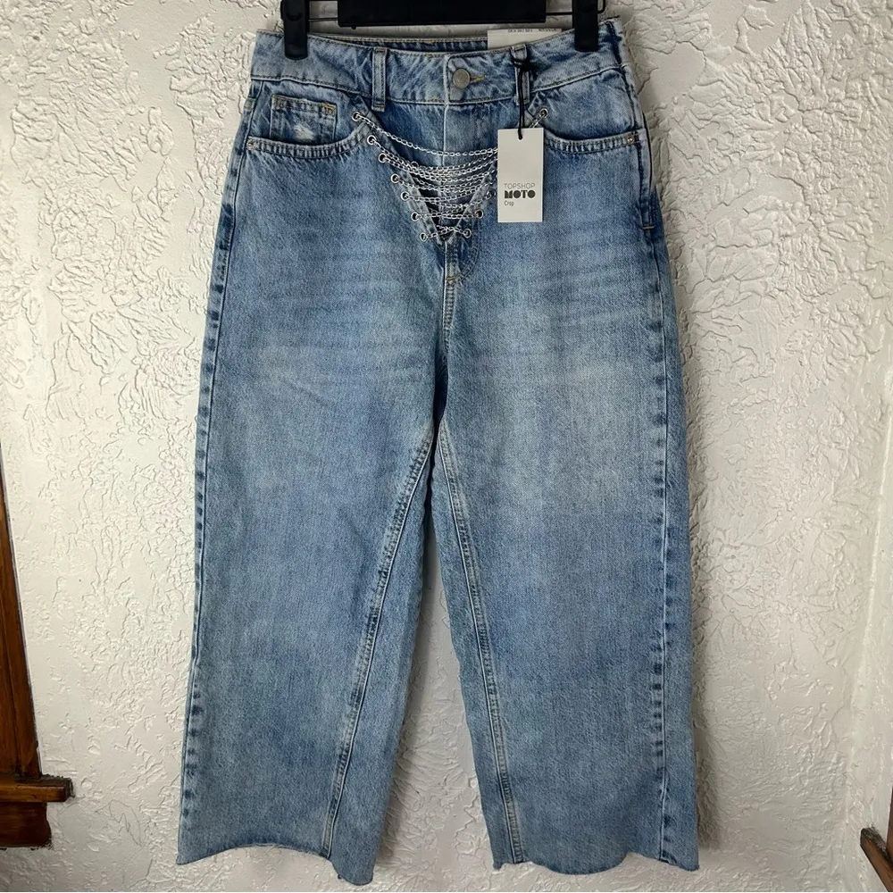TOPSHOP | Silver Toned Chain Moto Cropped Denim Jeans NWT Size 2 - Image 5