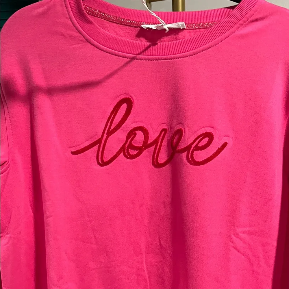 Pink 'Love' Embroider detail sweater NWT Jane + Delancey - Image 3