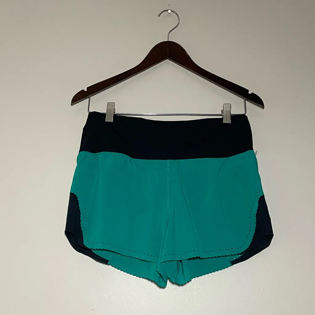 Lululemon Smooth Stride Shorts - Image 5