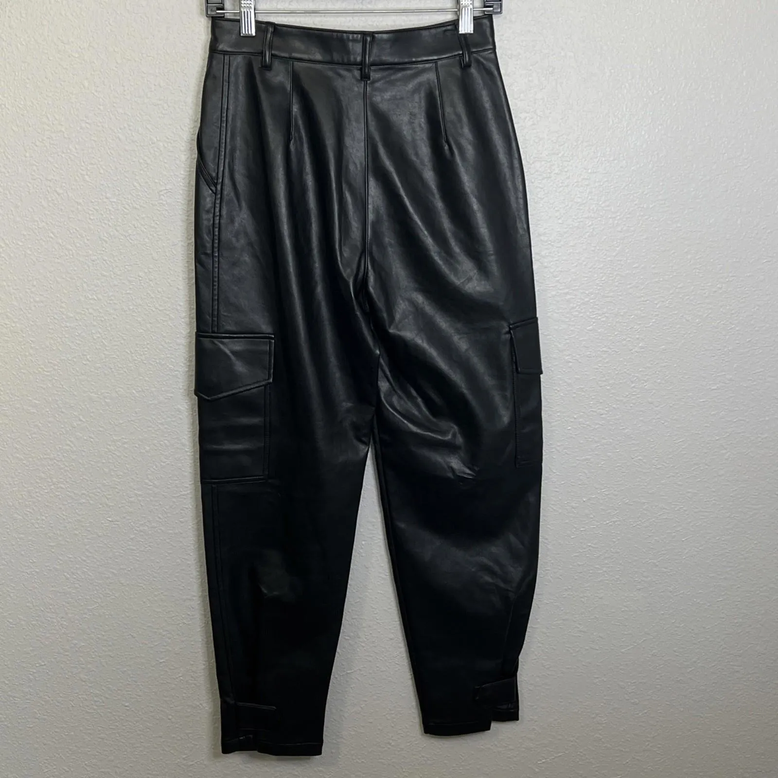 Aritzia Wilfred Free Button Fly Faux Leather Cargo Pant Black Size 4 - Image 4