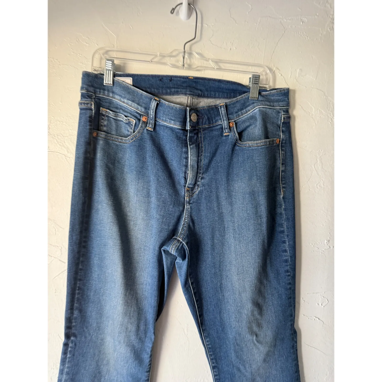GAP Baby Boot Mid Rise Jeans Medium Wash Distressed Women 32 - Image 4