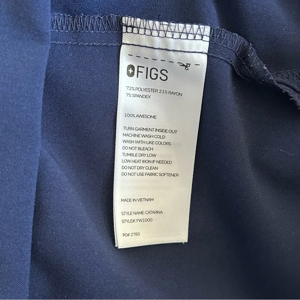 Catarina One-Pocket Scrub Top Sz large - Image 9