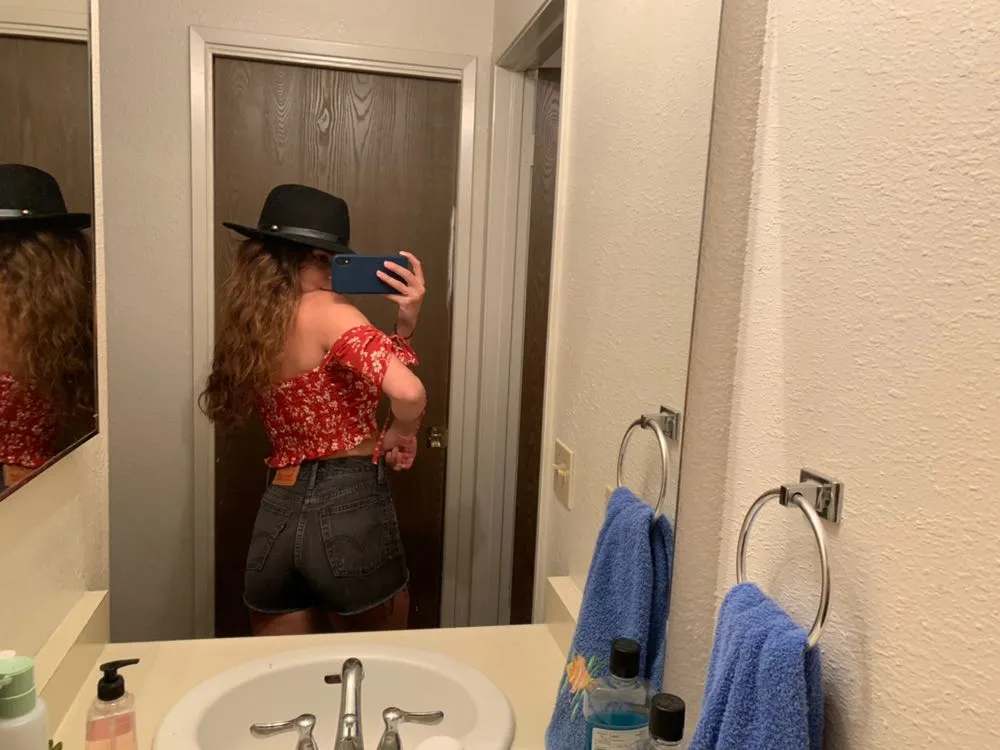 Levi’s Black Shorts - Image 3