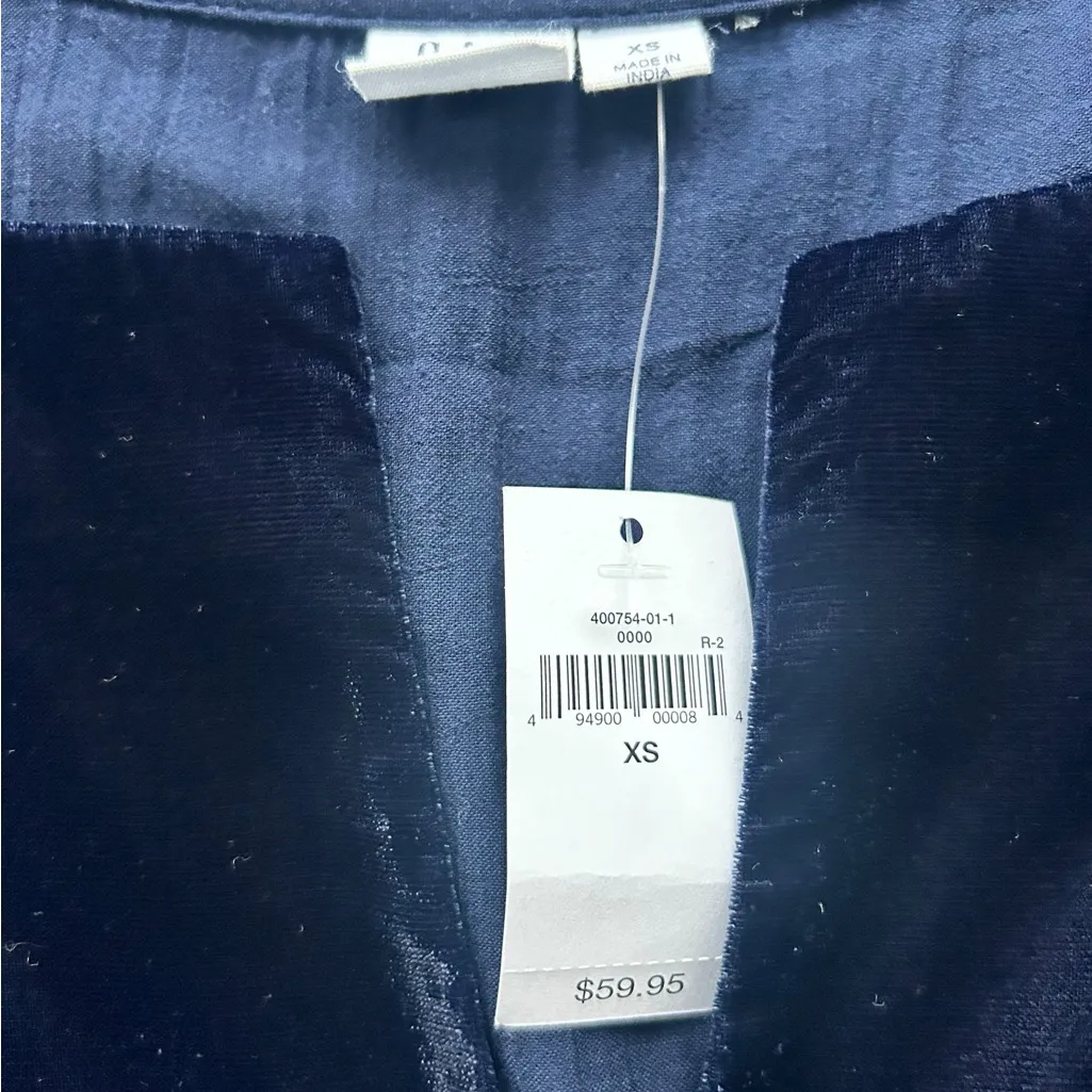 GAP Women's Navy Long Sleeve Blouse - Image 3