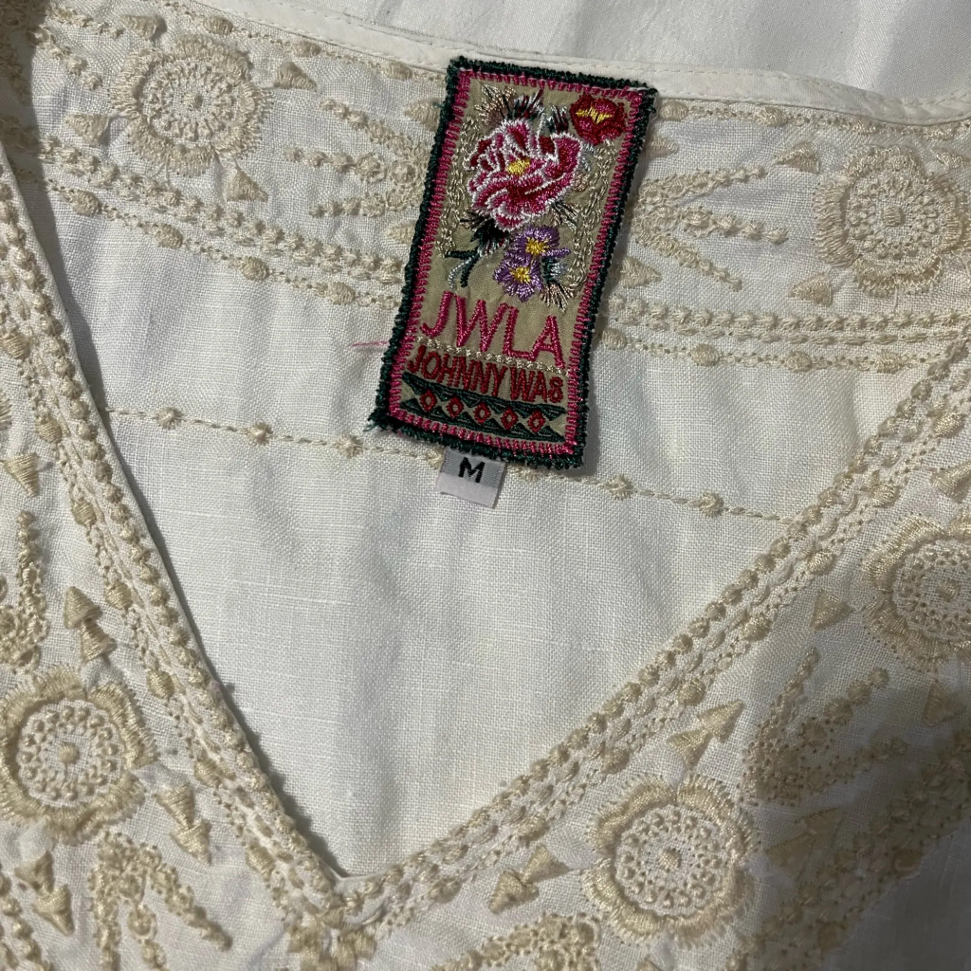 Johnny Was Selena V-Neck Poncho Size Medium - Image 8