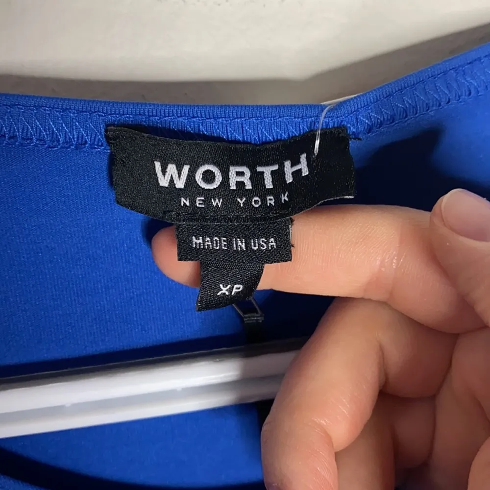 Worth Ocean Blue Open Jewel neck 3/4 sleeve top size XS - Image 6