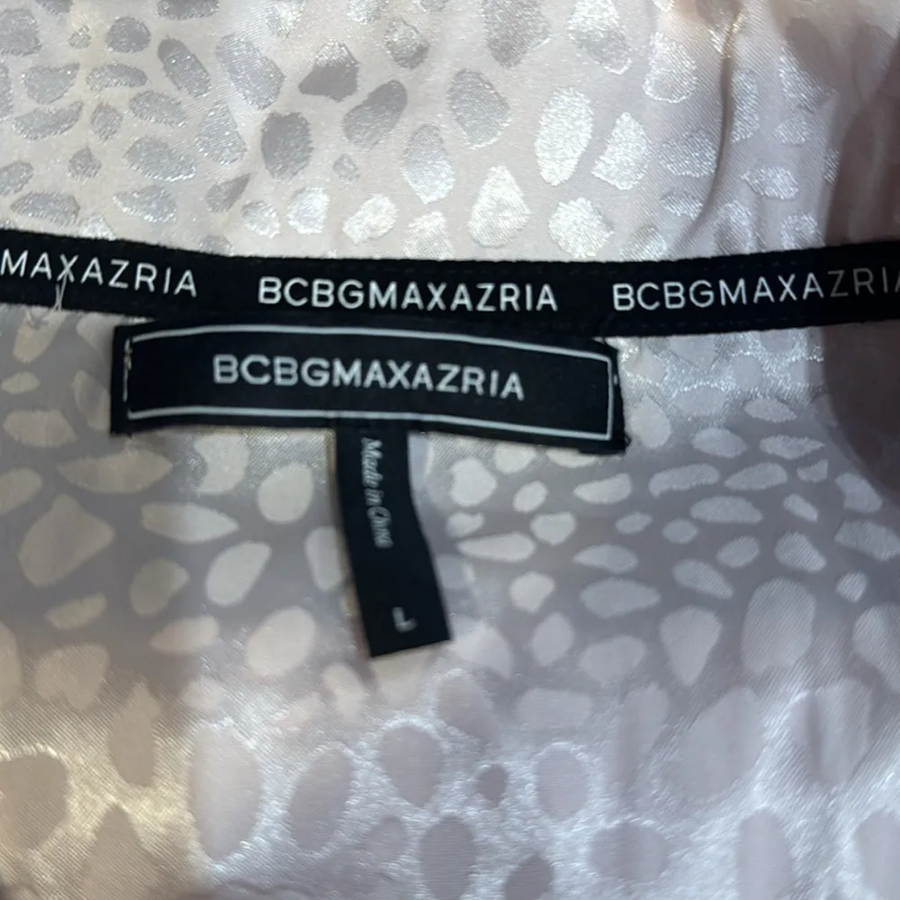 BCBG Max Azria Pajama Set animal print pink Large - Image 7