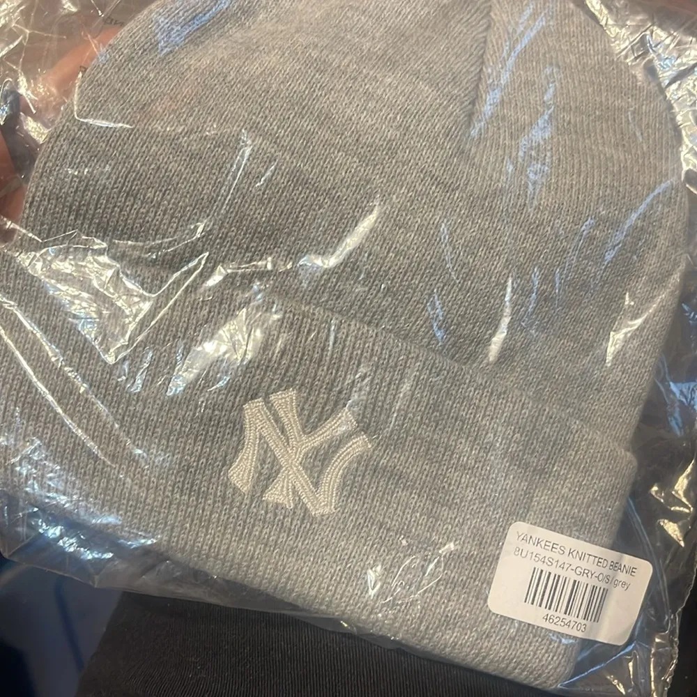 Madhappy New York Yankees Knitted Beanie - Image 2