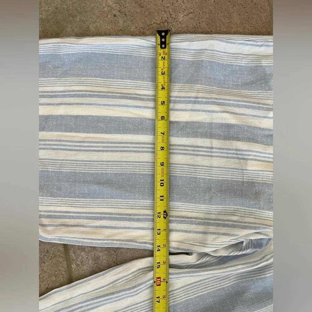 Gibson Blue Striped Wide Leg Medium Cropped Pants Beach Vacation Flowy BOHO - Image 6