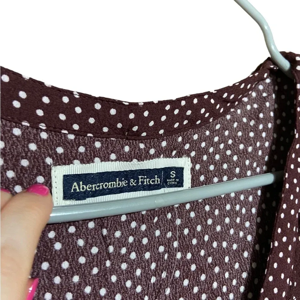 Abercrombie & Fitch Maroon and White Polk Dot Jumpsuit Size‎ Small - Image 8