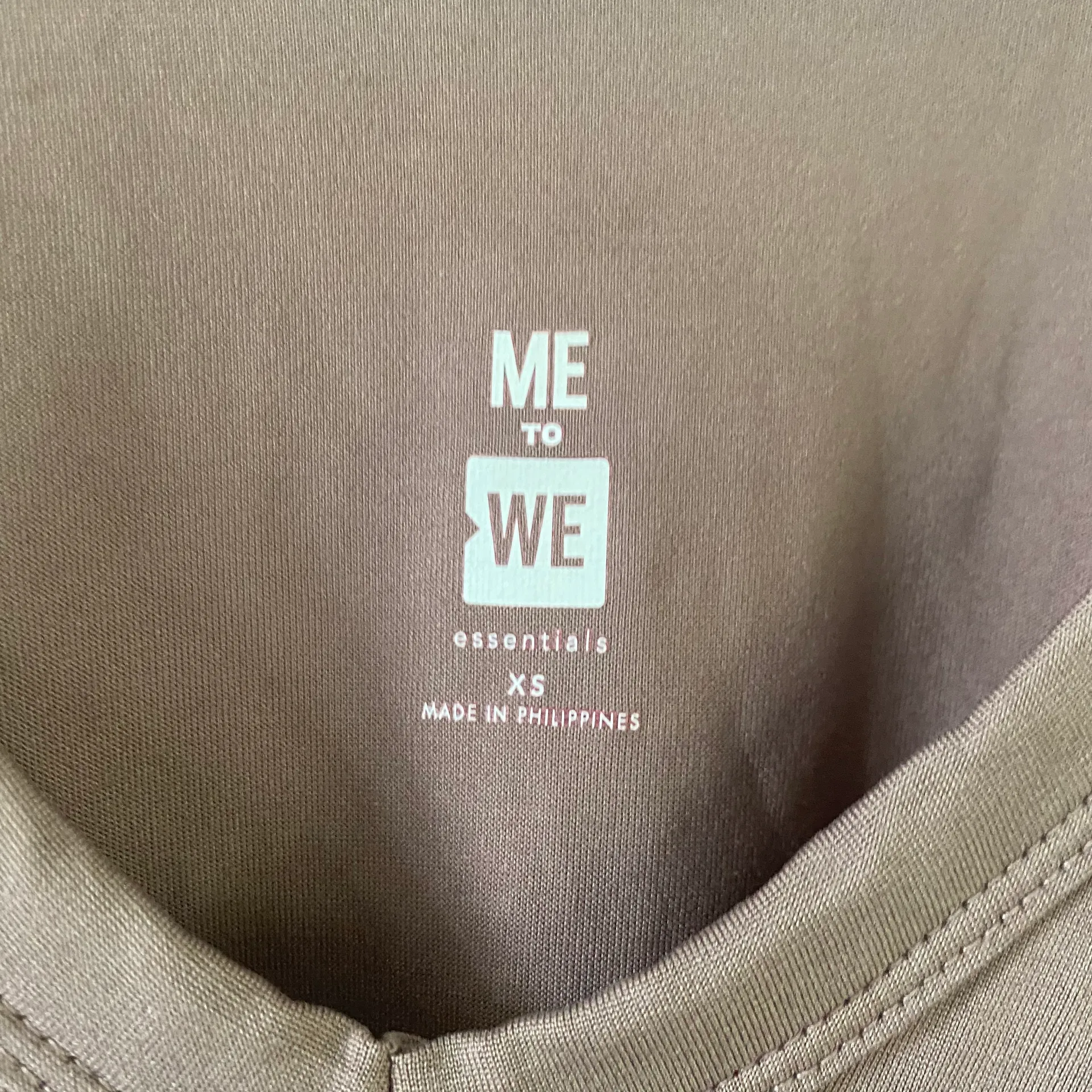 MetoWe cold shoulder top - Image 7