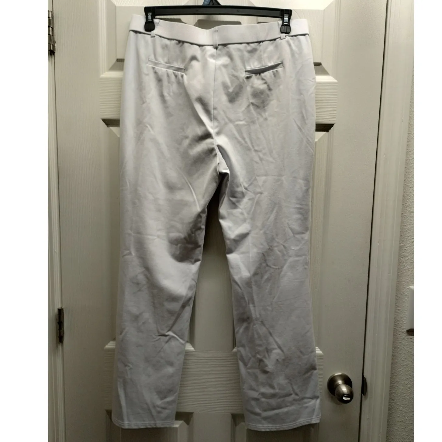 White High Rise Straight Leg Womens Chino Style Pants Size 14 (See Measurements) - Image 2