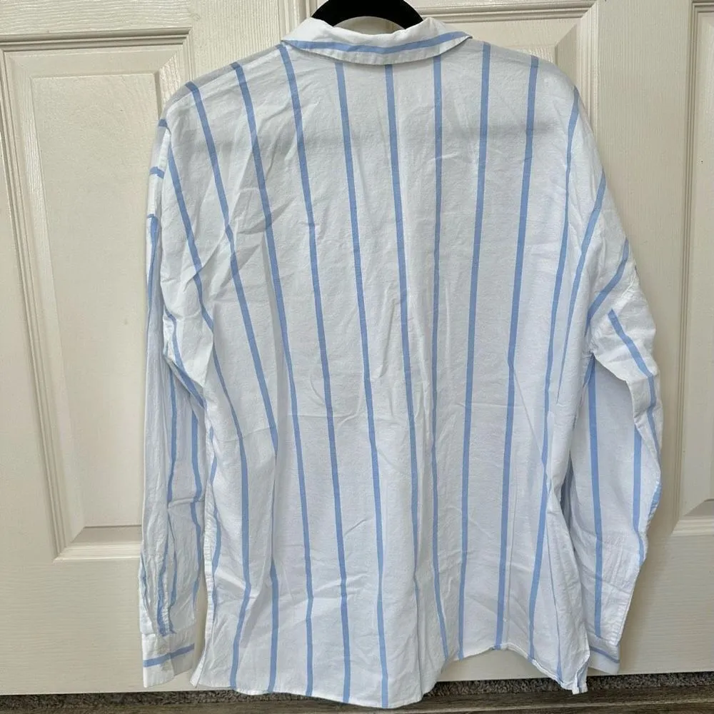 H & M blue and white striped long sleeved button down shirt - Image 3