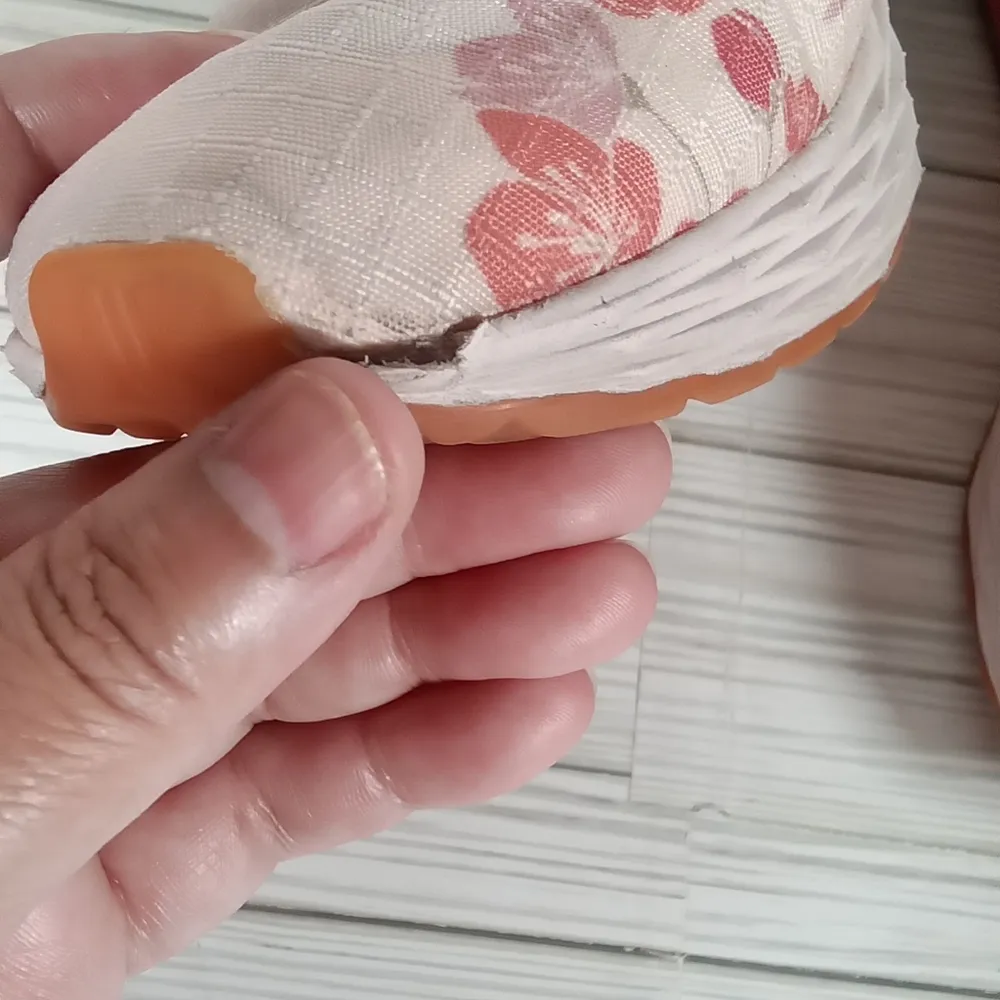 Pink and White Floral Sneakers with Cushioned Sole Nobull Cherry Ripstop 8.5 - Image 4