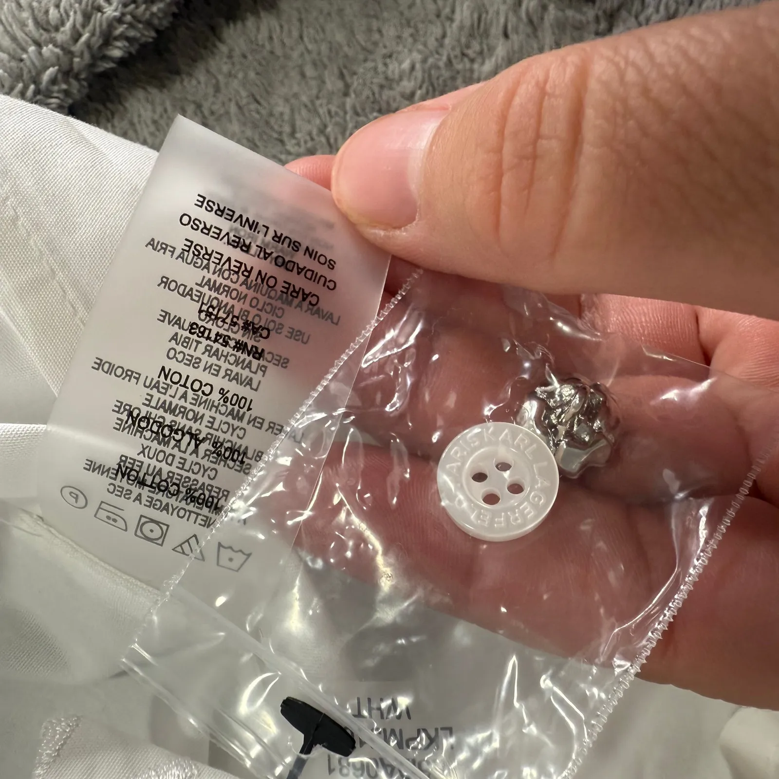 Karl Lagerfeld Paris Limited Edition Floral Cutout Top in White, M White Size M - Image 5