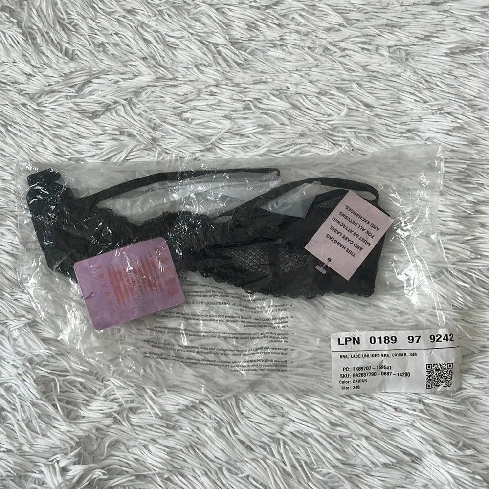 SAVAGE FENTY by Adam Selman Lacy but not Racey Unlined bra in Caviar size 34 B - Image 3
