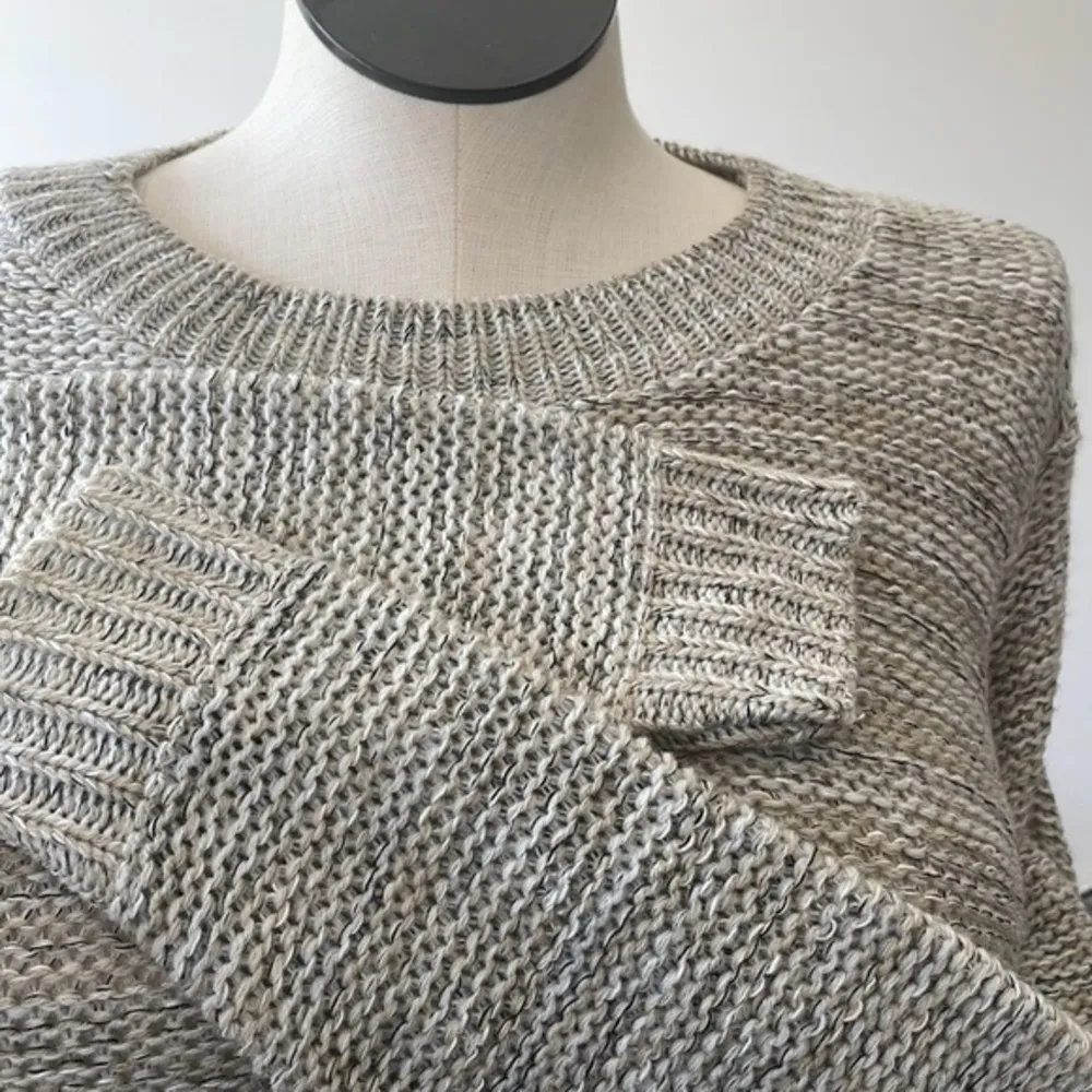 Susina Sweater beige tan Chunky Knit Crew Neck Ribbed Trim Sweater NWT Sz Med - Image 9