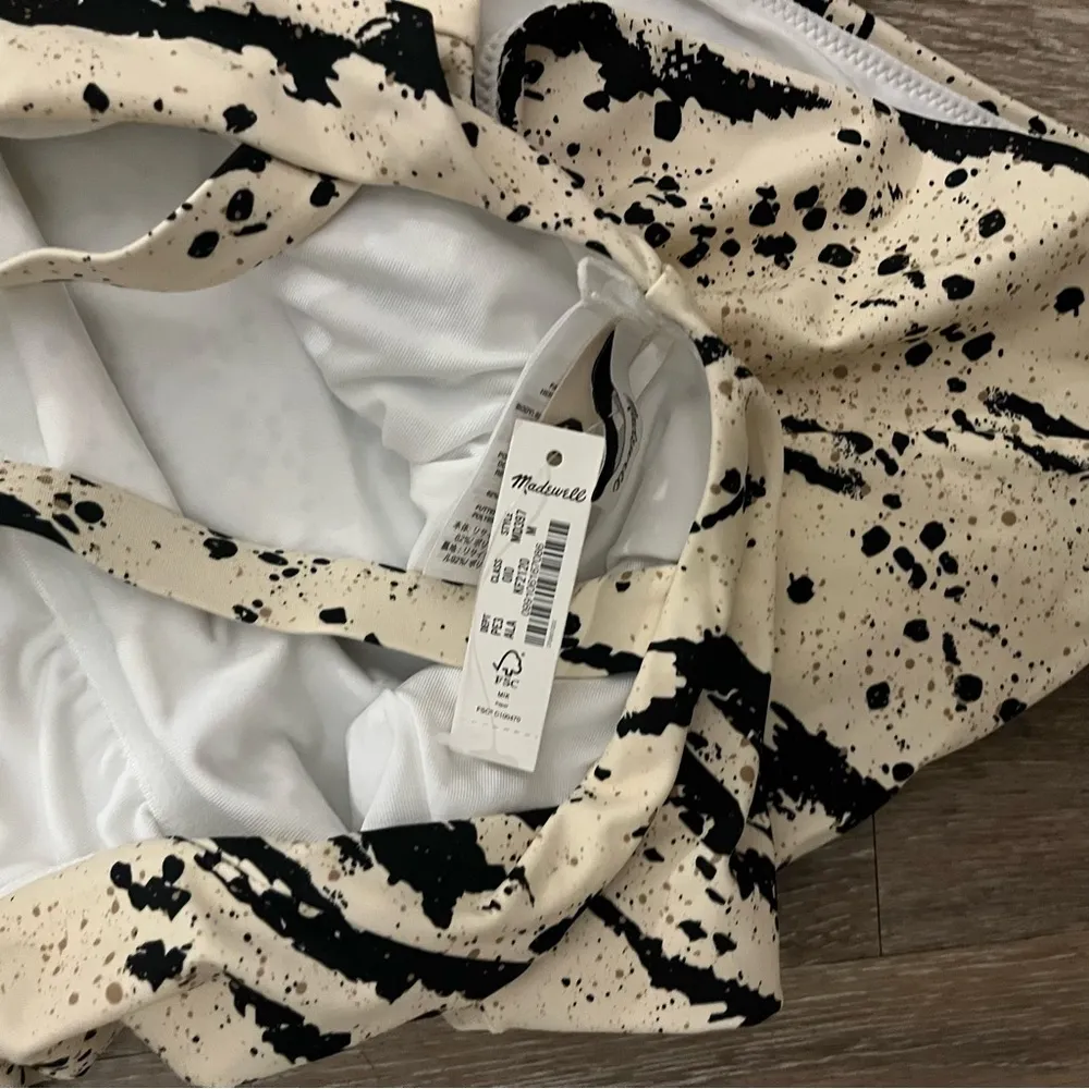 Madewell Second Wave Maillot One-Piece Swimsuit in Speckled Tiger - Image 4