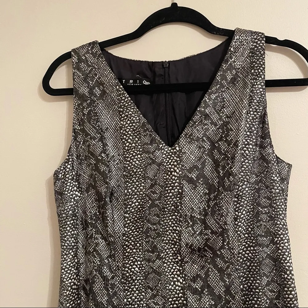 Trio New York Sleeveless Snake Skin Print Velour Midi Dress Size 8 - Image 3