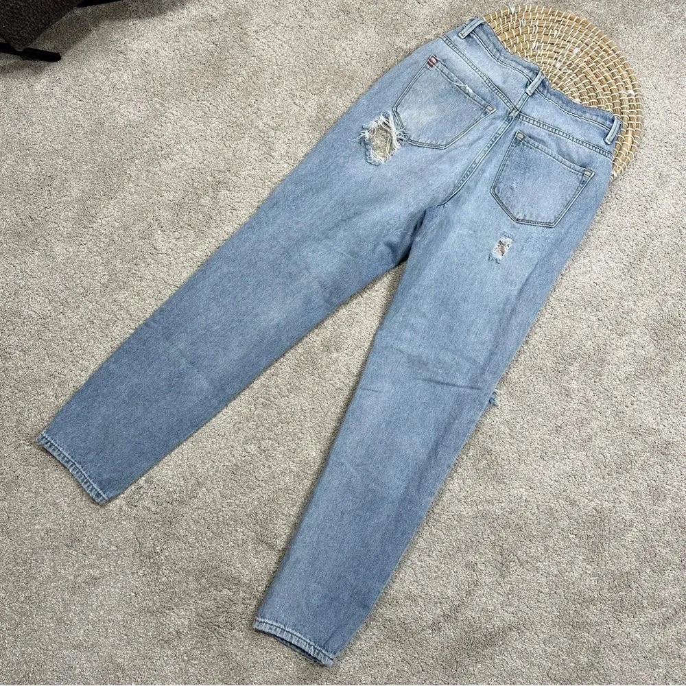 BDG Mom High Rise Distressed Jeans Light Wash Busted Knee Destroyed Holes 26 - Image 5
