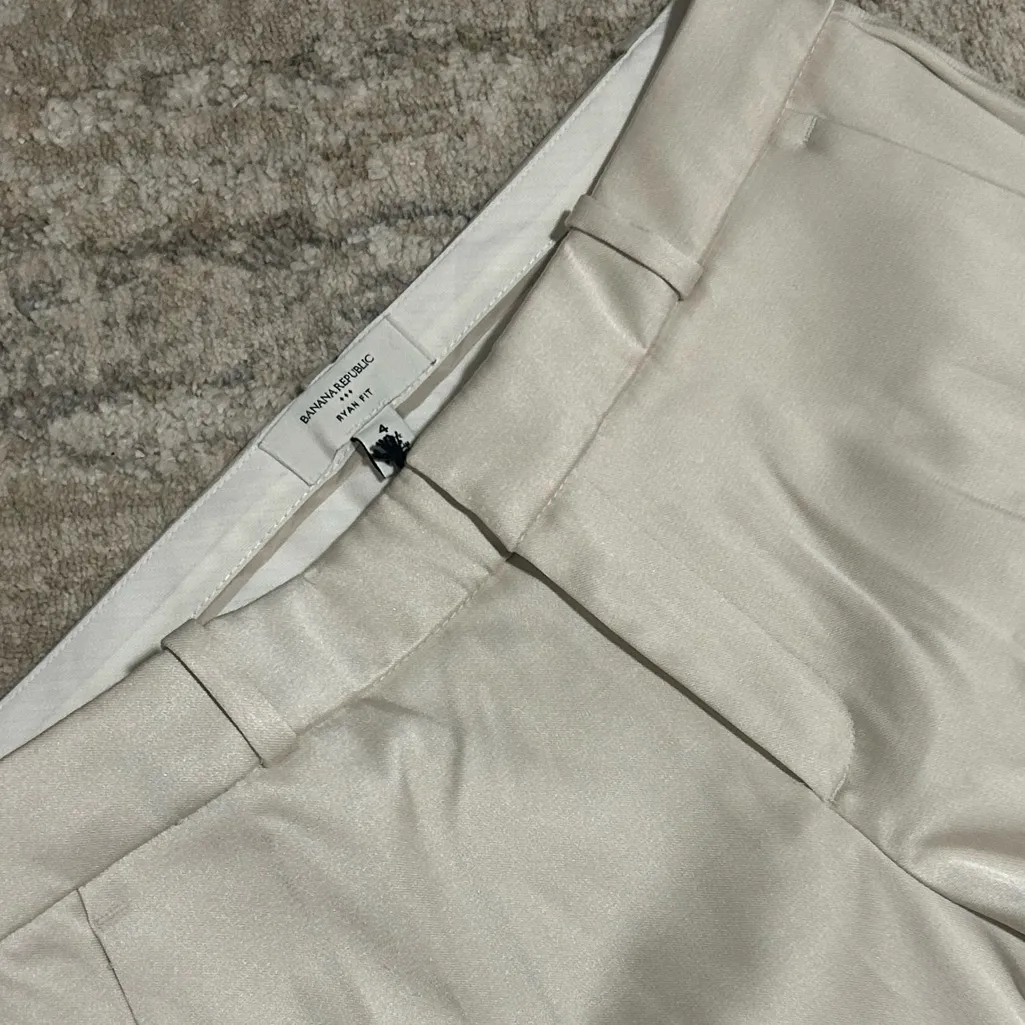 banana republic women’s pants - Image 4