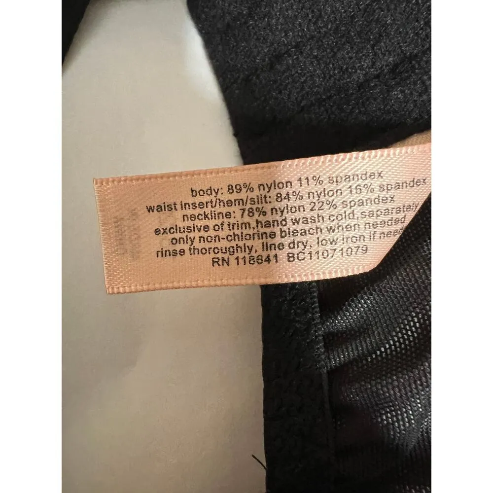 Cacique size 18/20 slip/lingerie burgundy/black underwire lacy adjustable straps - Image 5