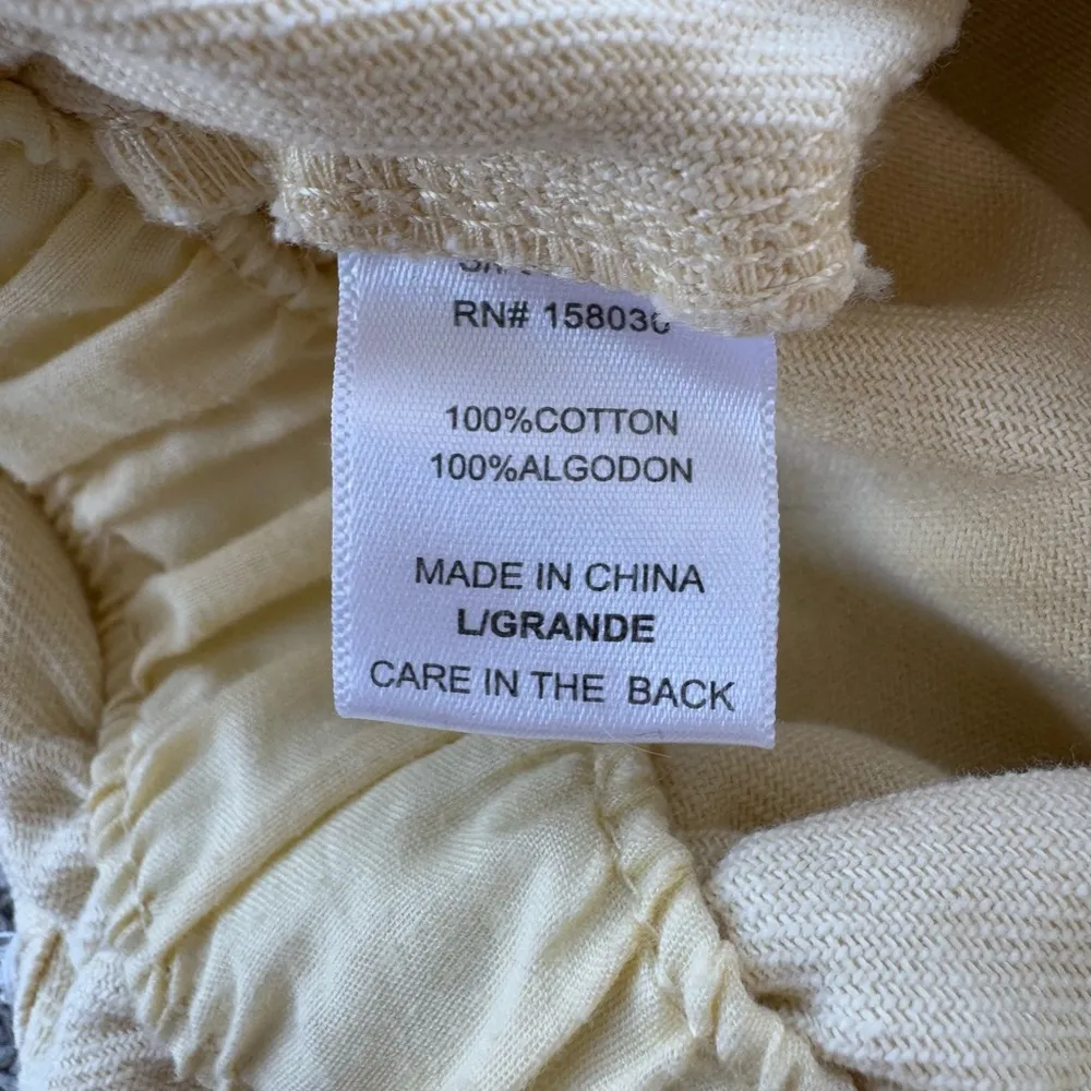 Love Tree Denim Butter Yellow High Rise Loose Fit Denim Shorts Large - Image 4